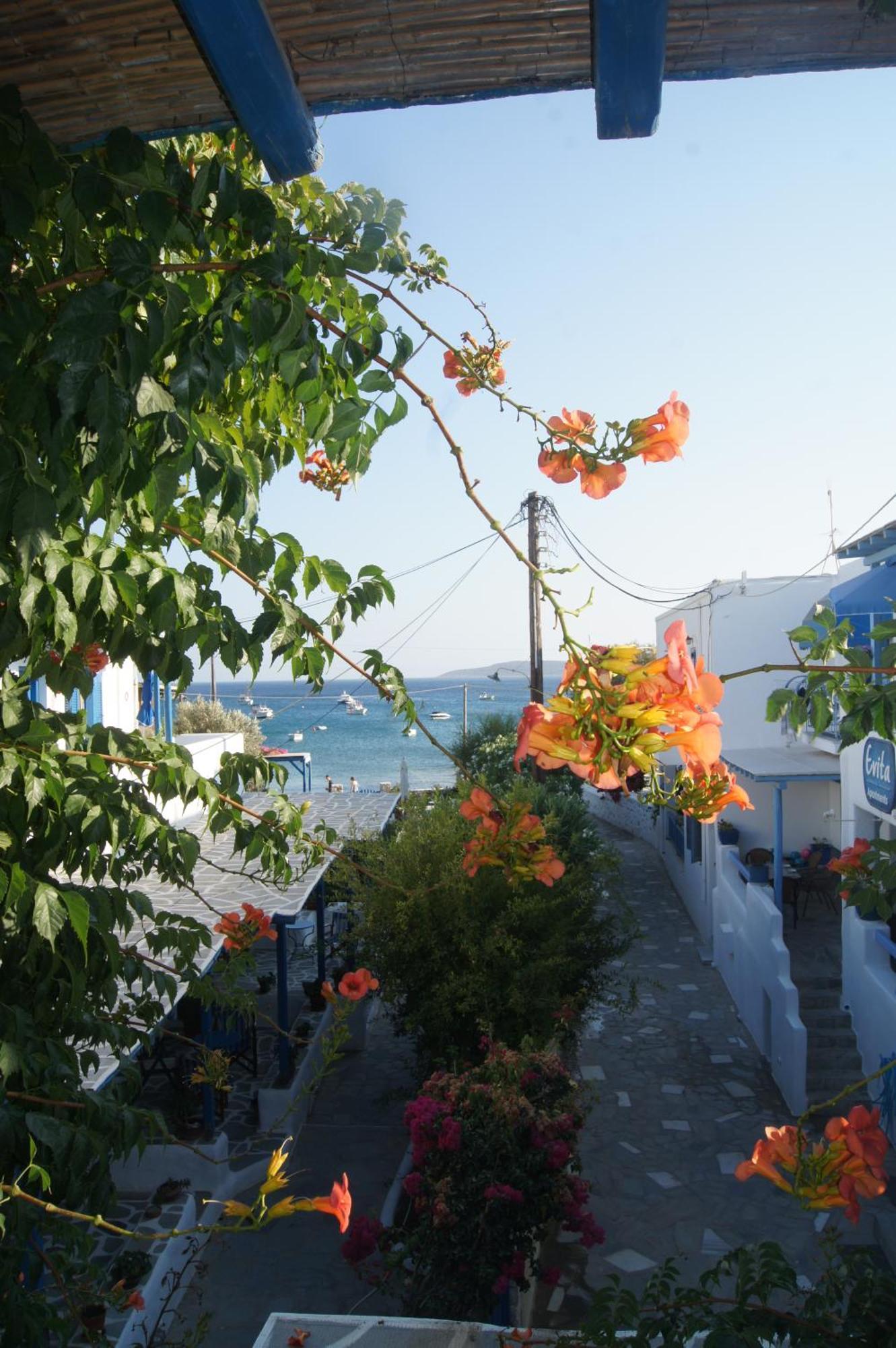 George'S Beach Studios Алики Экстерьер фото