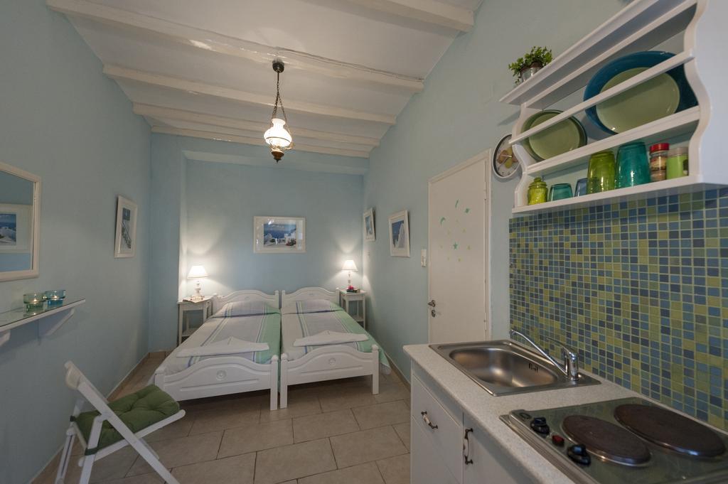 George'S Beach Studios Алики Экстерьер фото