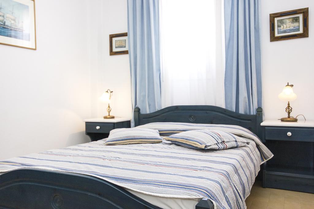 George'S Beach Studios Алики Экстерьер фото